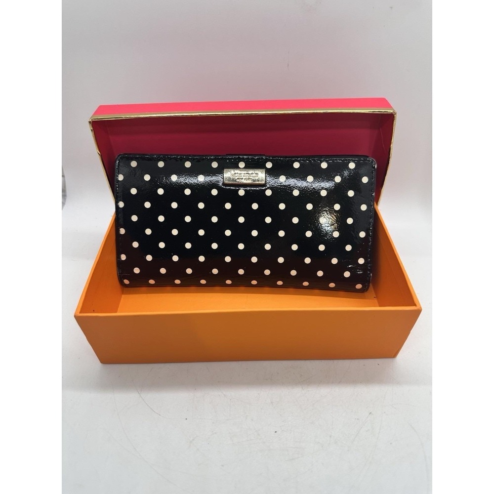Kate Spade Carlisle Street Lacey Polka‎ Dot Patent Leather Wallet Black White